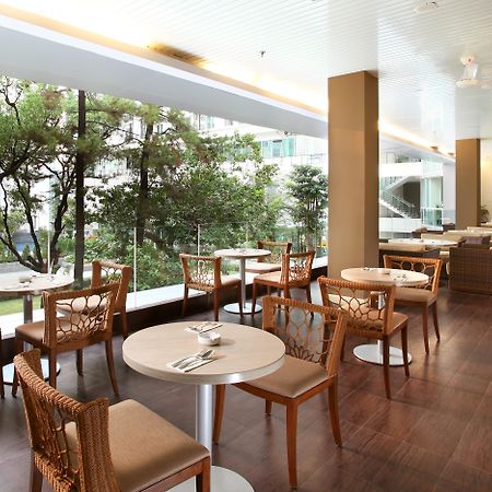 Swiss-Belresidences Kalibata Jakarta Exteriör bild