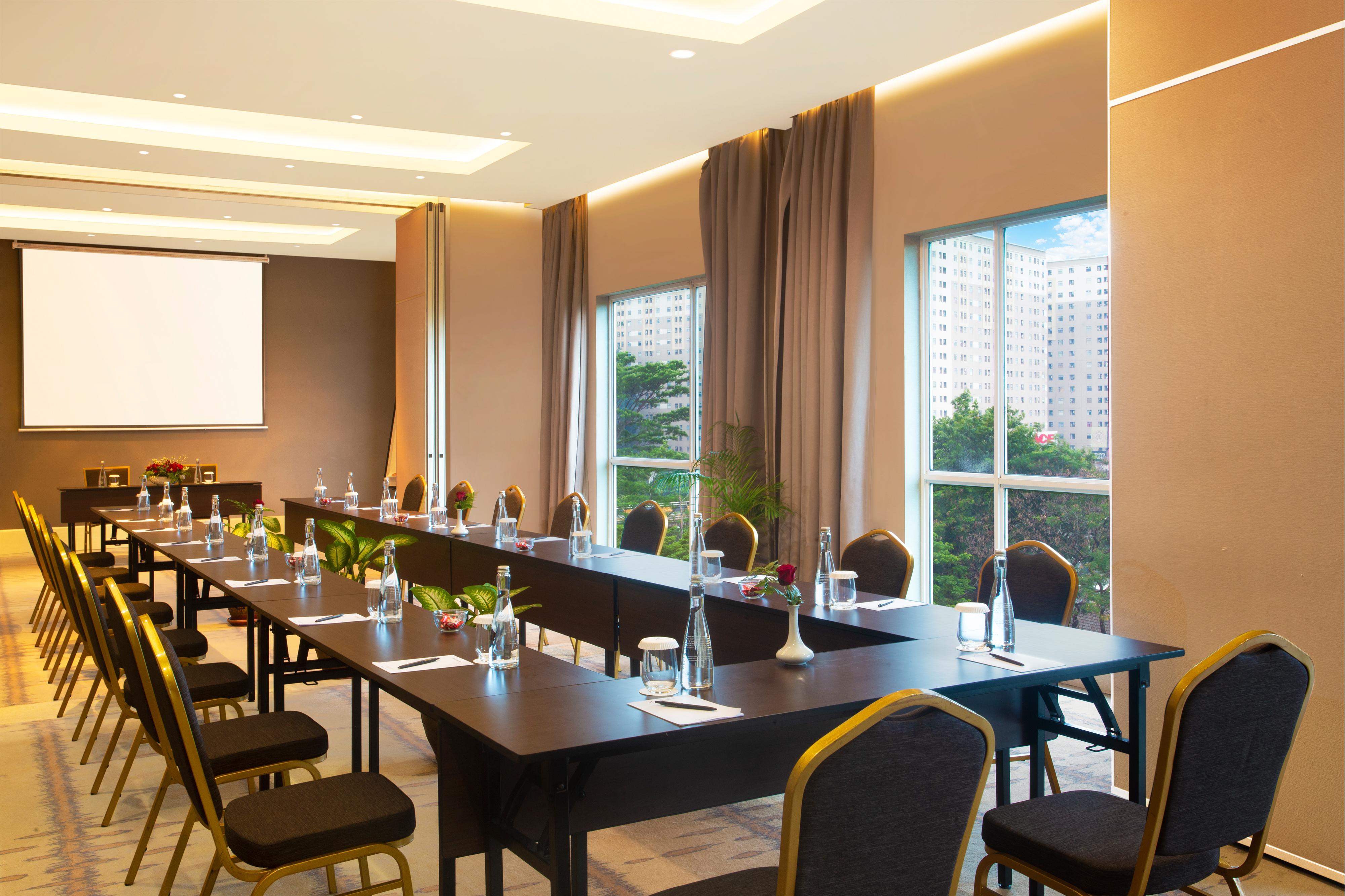 Swiss-Belresidences Kalibata Jakarta Exteriör bild