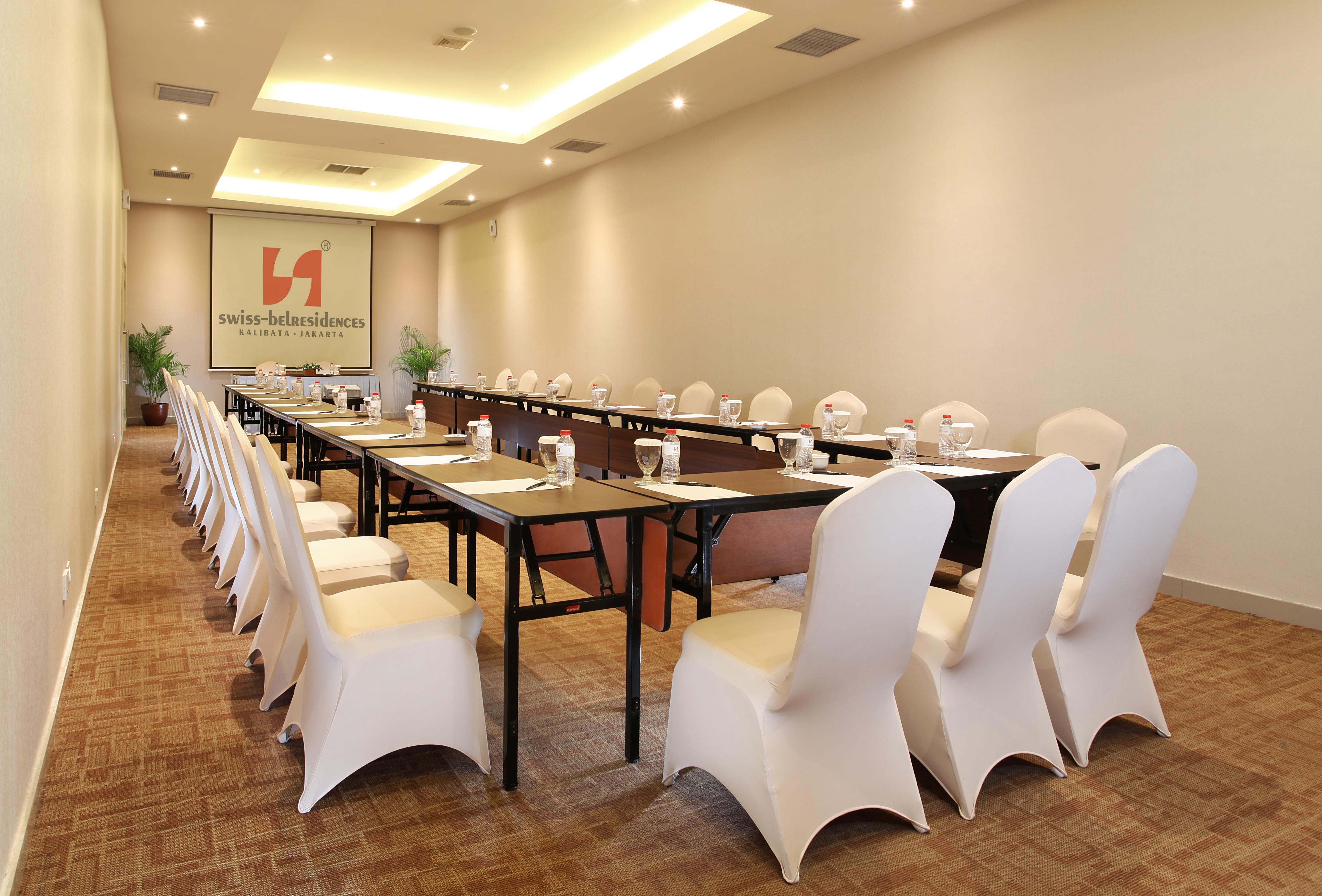Swiss-Belresidences Kalibata Jakarta Exteriör bild