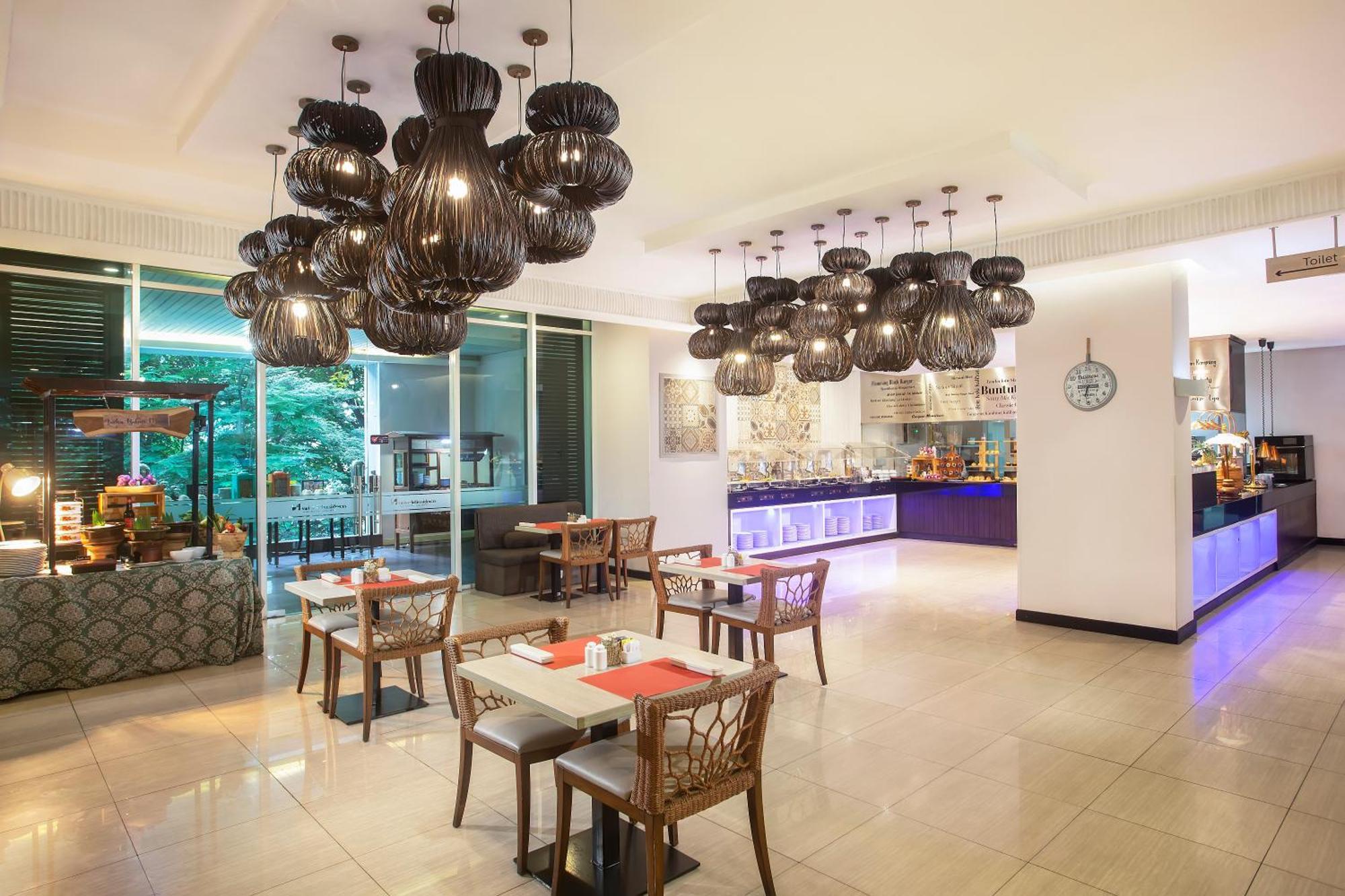Swiss-Belresidences Kalibata Jakarta Exteriör bild